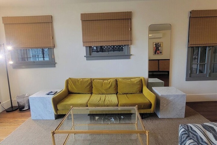 Room 7 of 31