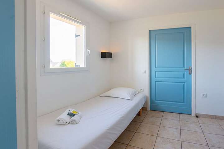 Room 13 of 73