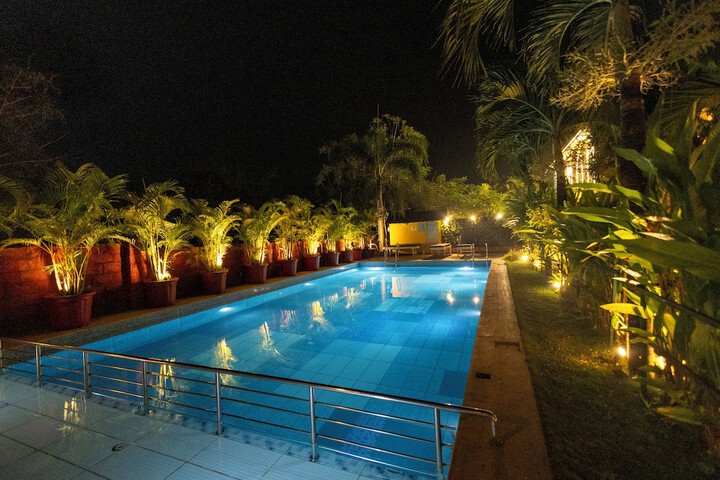 Pool 55 of 117