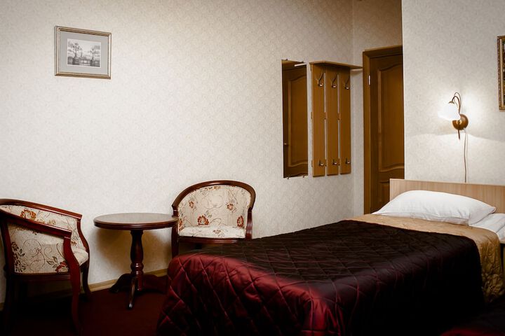Room 13 of 45