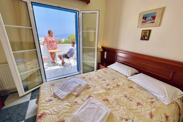 Room 8 of 21