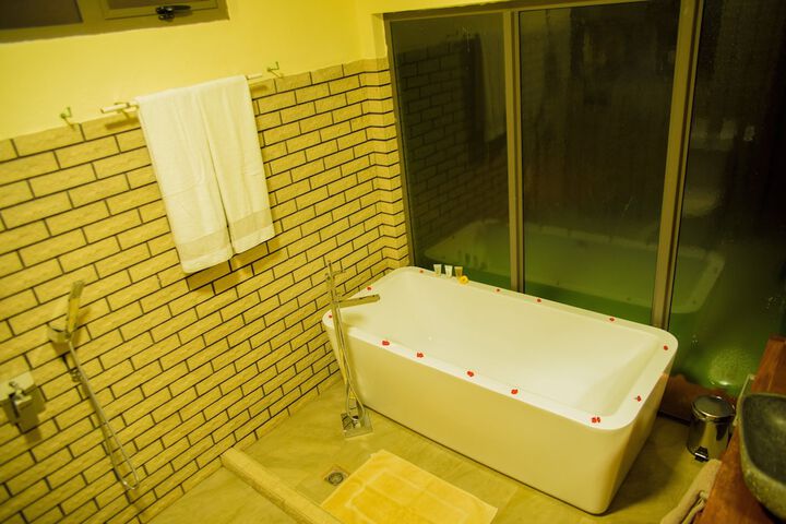 Room 20 of 40