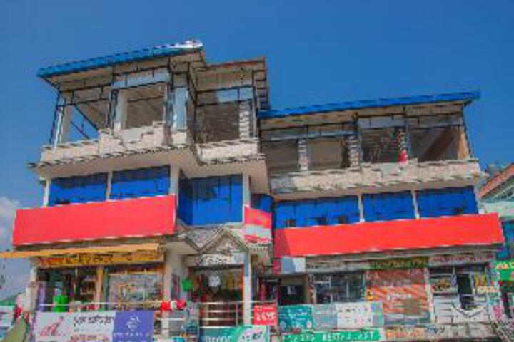 OYO 240 Hotel Aagan