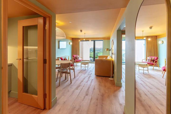Room 4 of 59