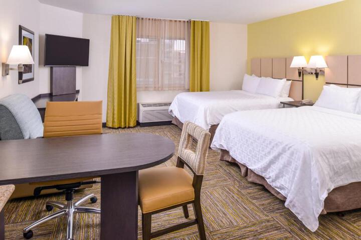 1 King Bed Studio Suite (1 of 18)