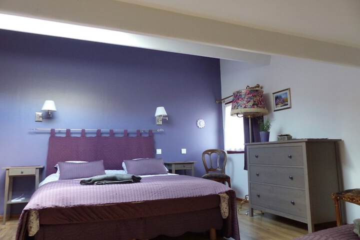 Room 8 of 23