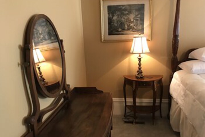 Room 30 of 52