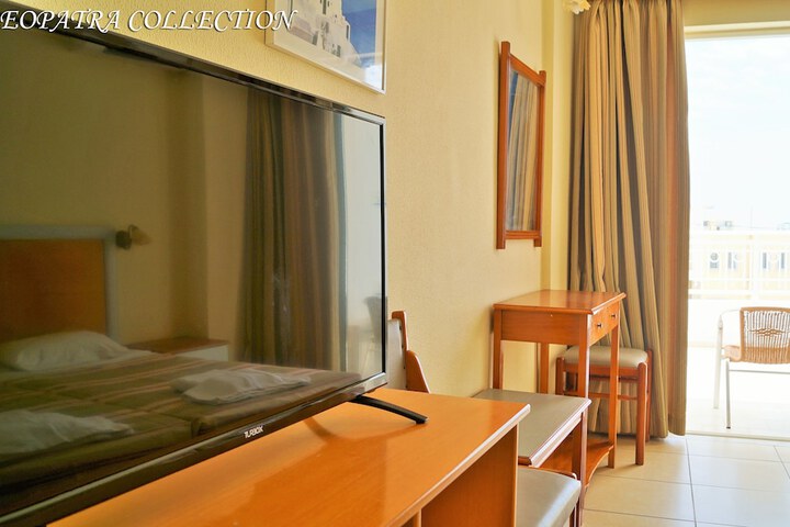Room 18 of 35