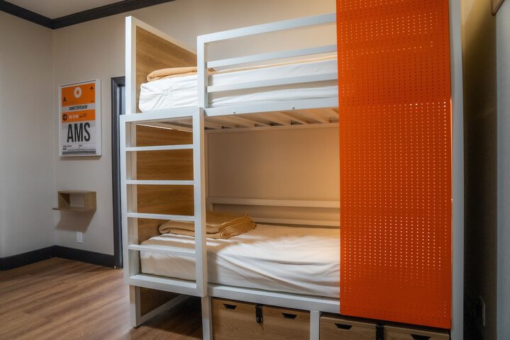 Room 22 of 58