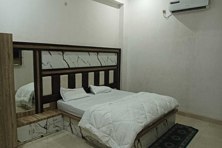 Room 13 of 58
