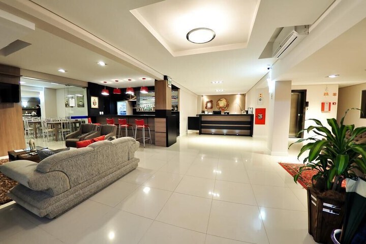 Hotel Interior 4 of 38