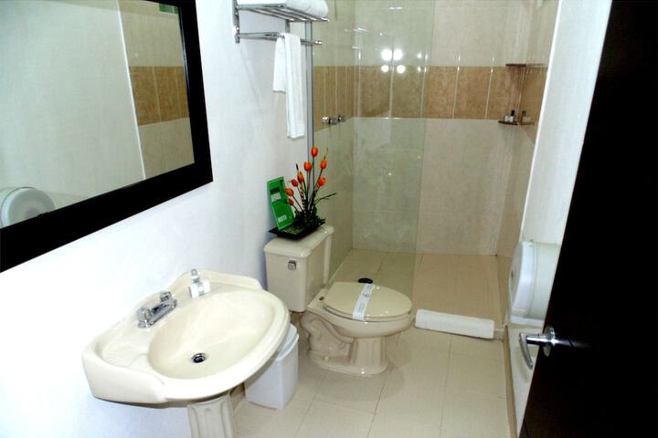 Clean Restrooms