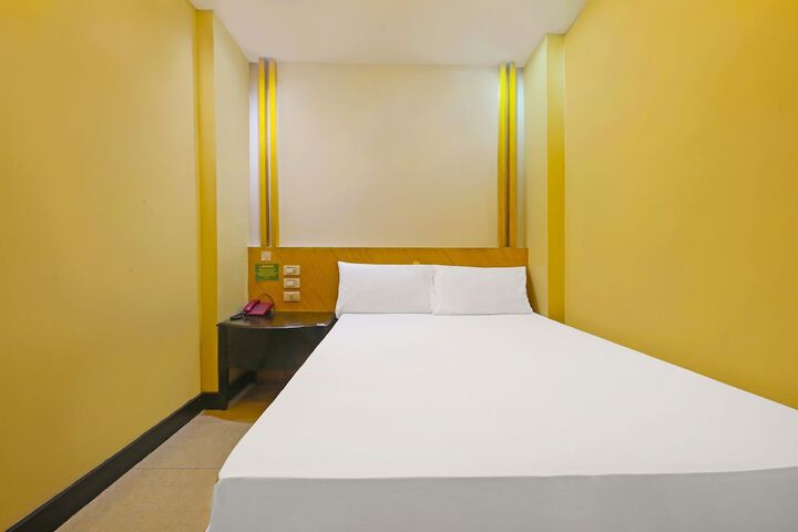 Room 23 of 30