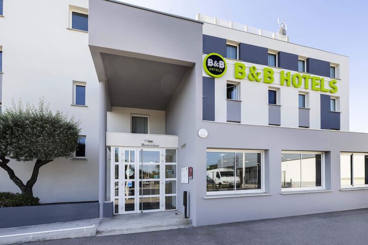 Hotel 30 of 33