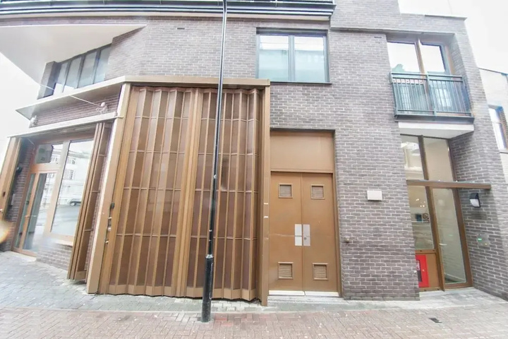 Quiet Spacious 1BR Hackney Central Flat for 3