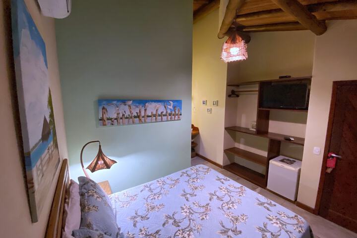 Room 9 of 66