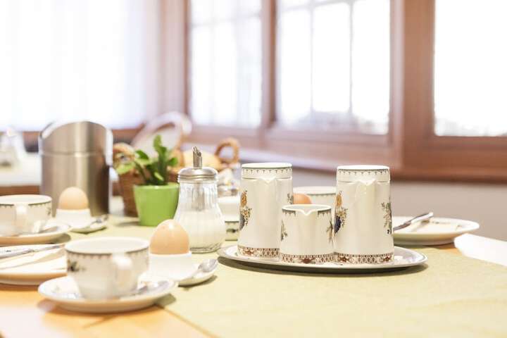 Breakfast/Coffee Service 37 of 52
