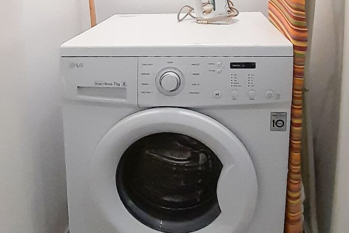 Laundry 46 of 78