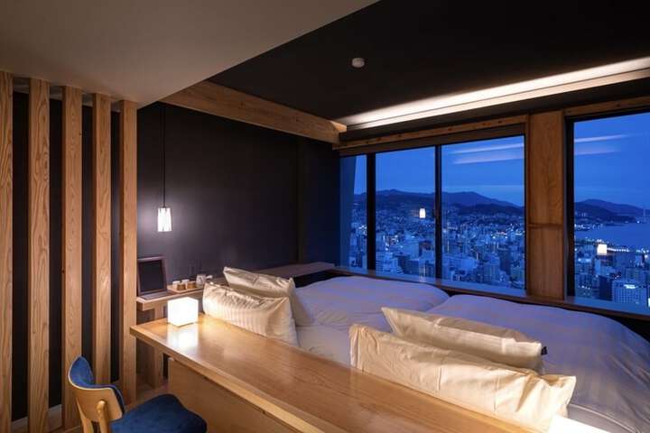 Room 12 of 68