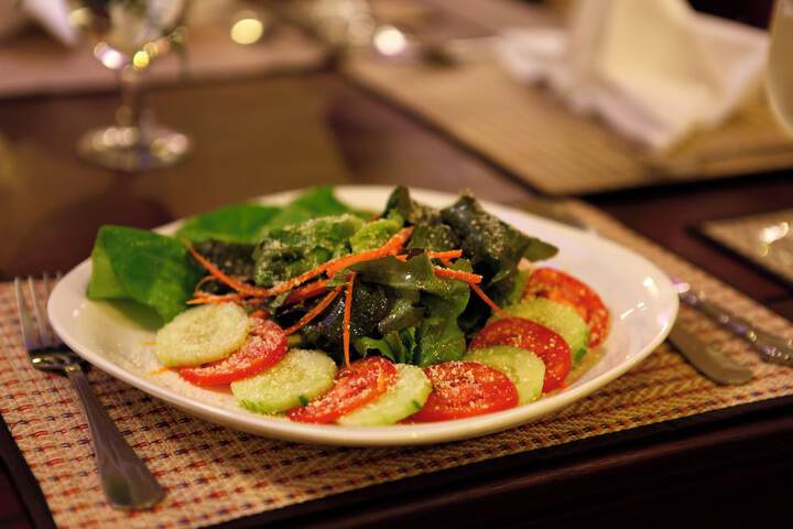 Dining 61 of 75