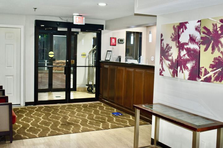 Guest Lobby