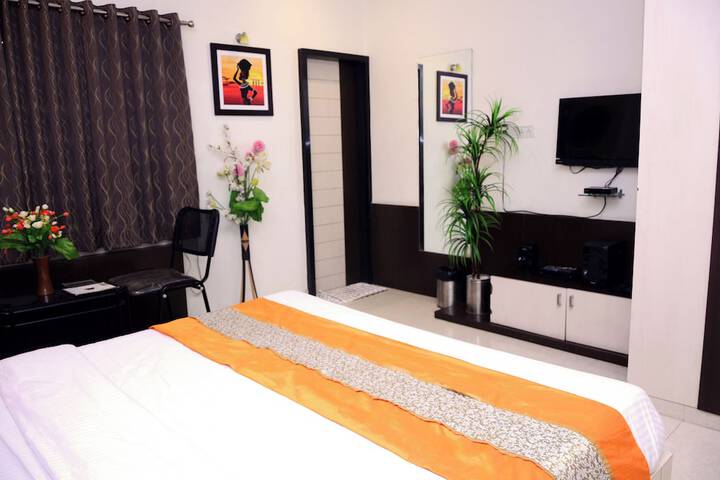 Room 34 of 54