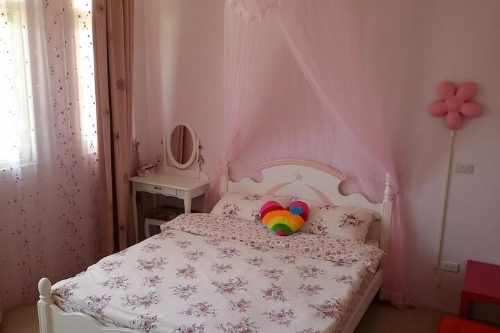 Room 21 of 69