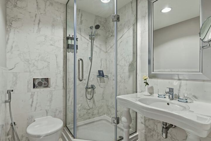 Room 158 of 335