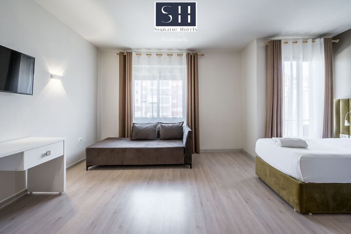 Room 95 of 103