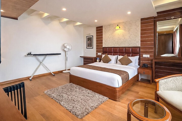 Room 25 of 75