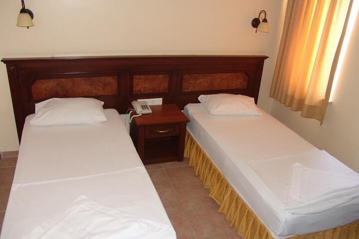 Room 15 of 54