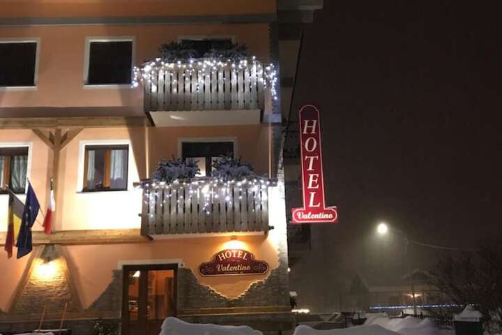 Hotel 52 of 54