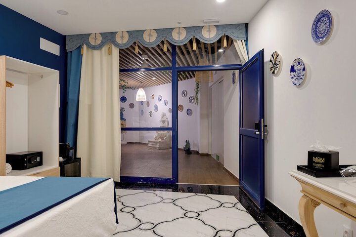 Room 29 of 54