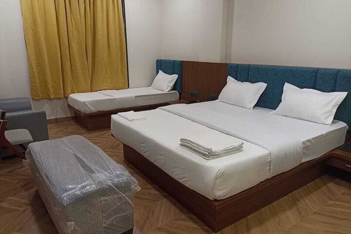 Room 19 of 37