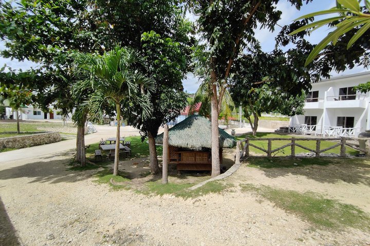 Property Grounds 20 of 34