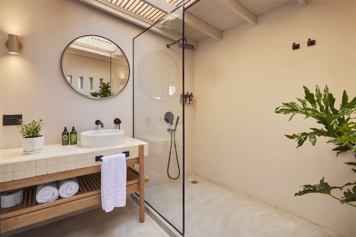 Room 40 of 73