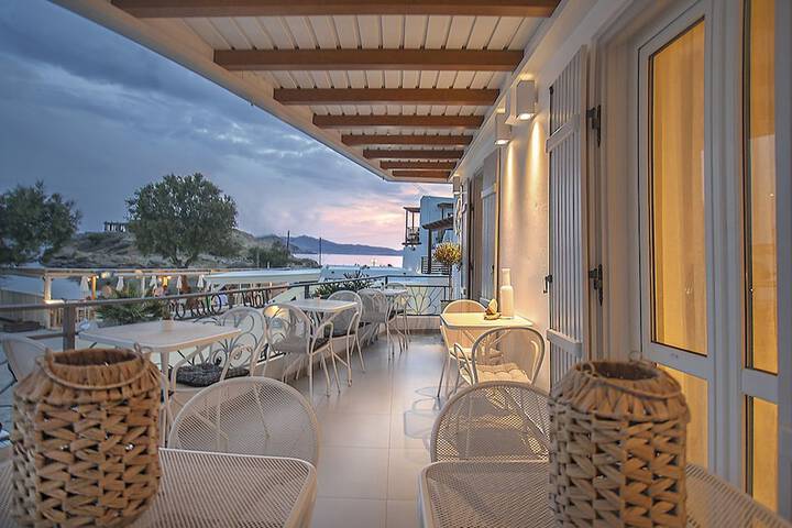 Terrace/Patio 102 of 116
