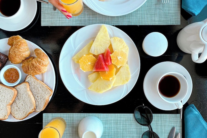 Breakfast/Coffee Service 53 of 88