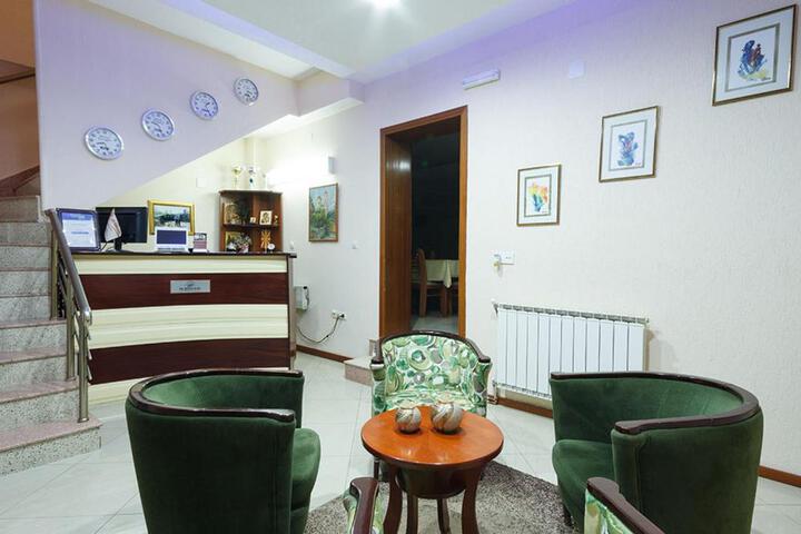 General 37 of 38