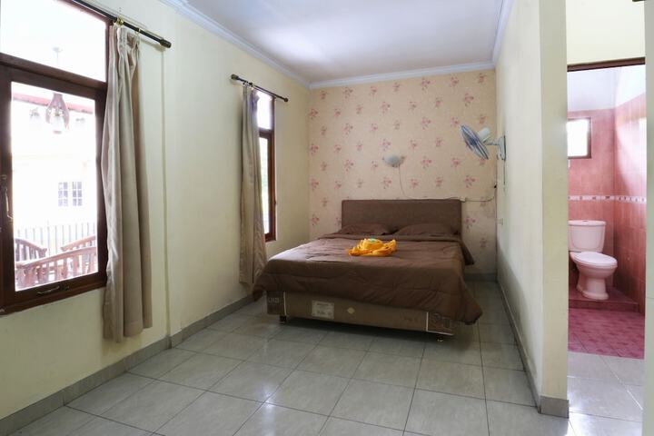 Room 50 of 59