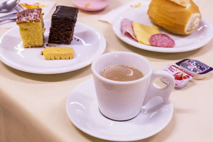 Breakfast/Coffee Service 108 of 170