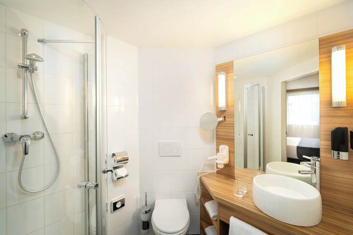 Bath Photo