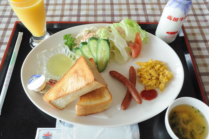 Dining Photos