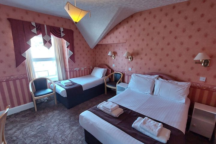 Room 19 of 44