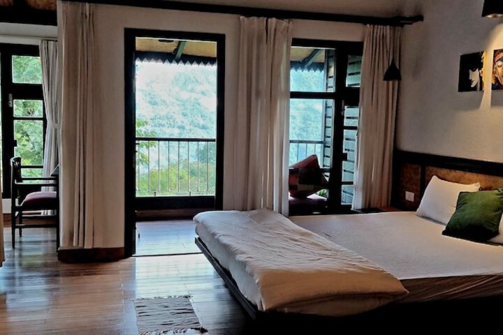 Room 11 of 54