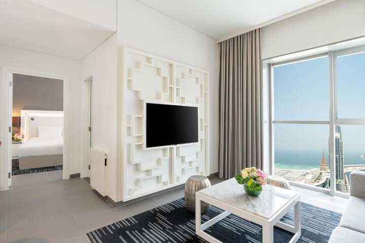 Room 25 of 107