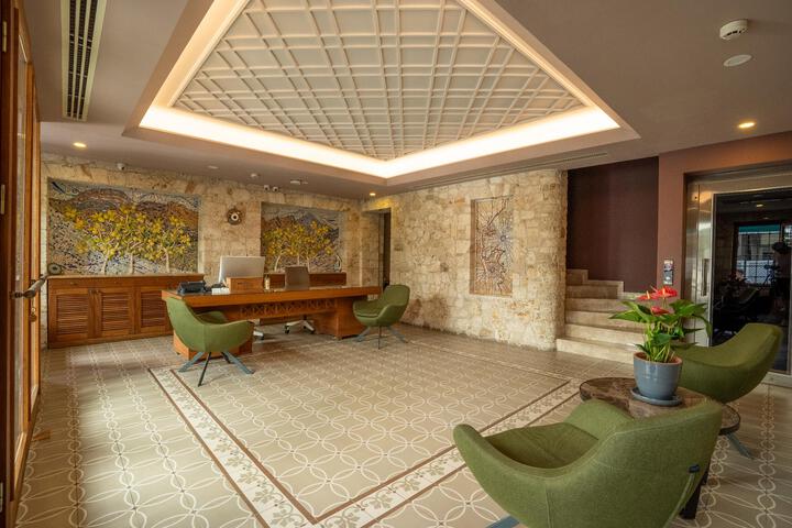 Hotel Interior 4 of 54