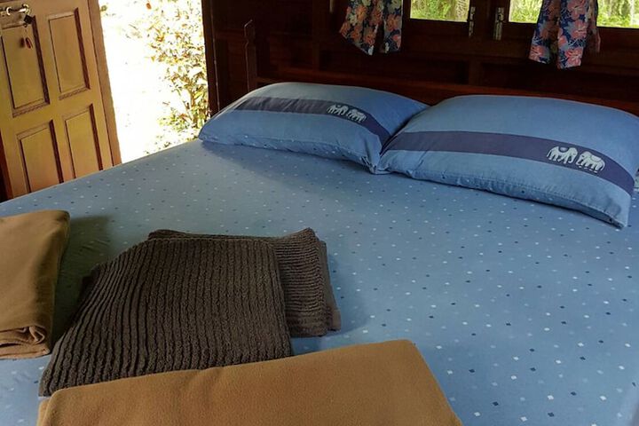 Room 8 of 34