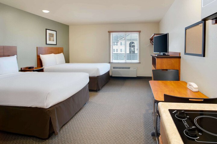 1 Double Bed Accessible (5 of 12)