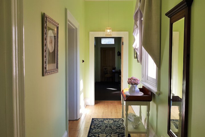 Room 6 of 59